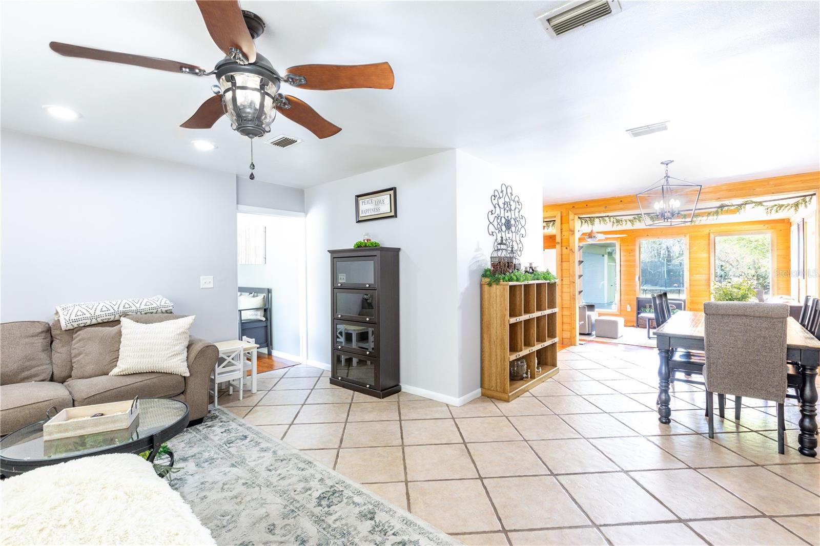 12182 Sw State Road 45 Property Photo 8