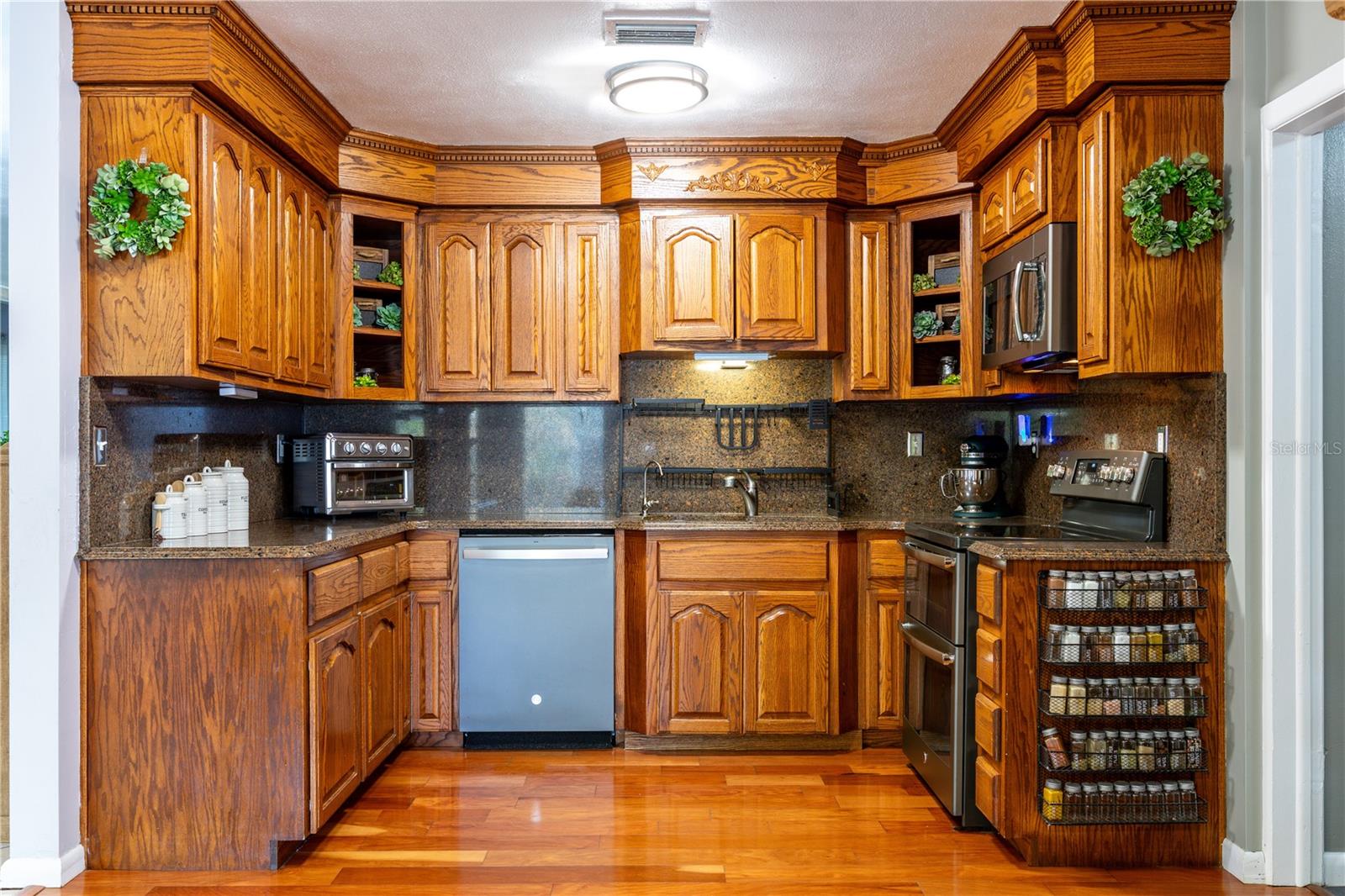 12182 Sw State Road 45 Property Photo 10