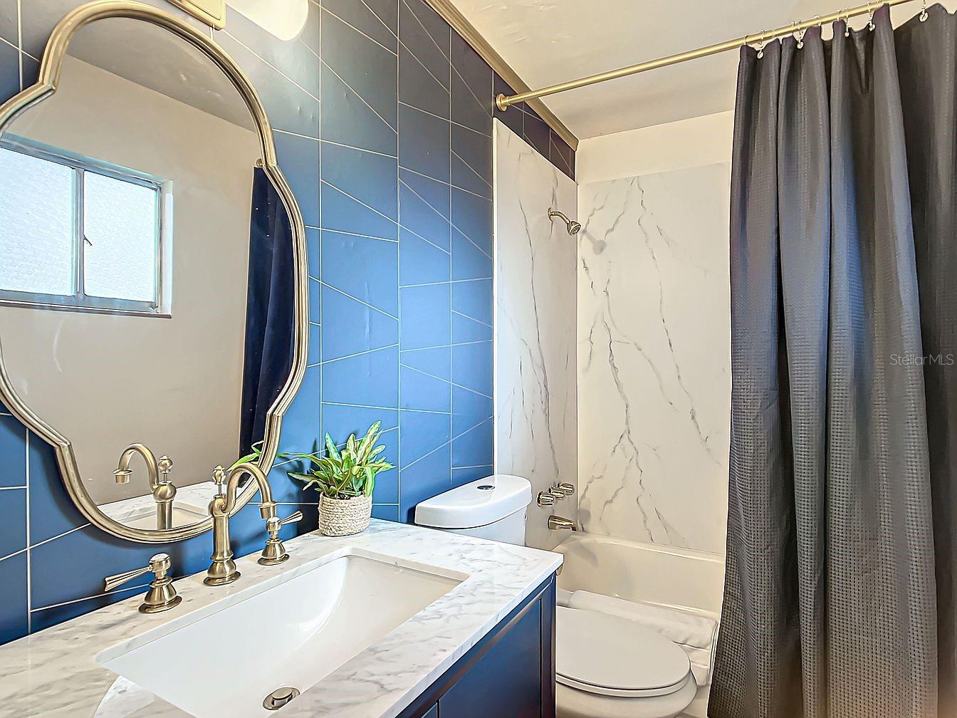 3729 Sw 15 St Property Photo 5