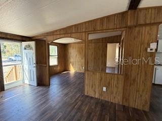 1668 Ne 592nd St Property Photo 6