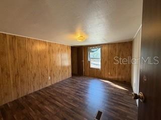 1668 Ne 592nd St Property Photo 13