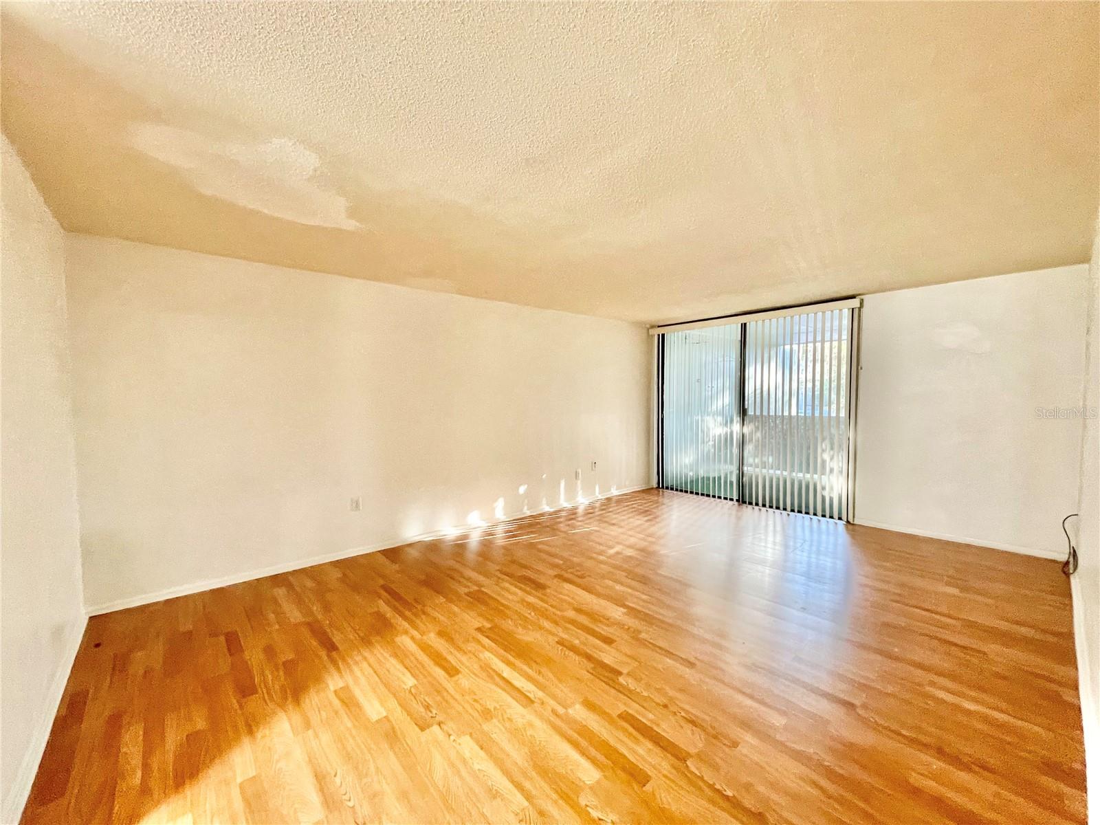 719 Sw 75th St #103 Property Photo 12