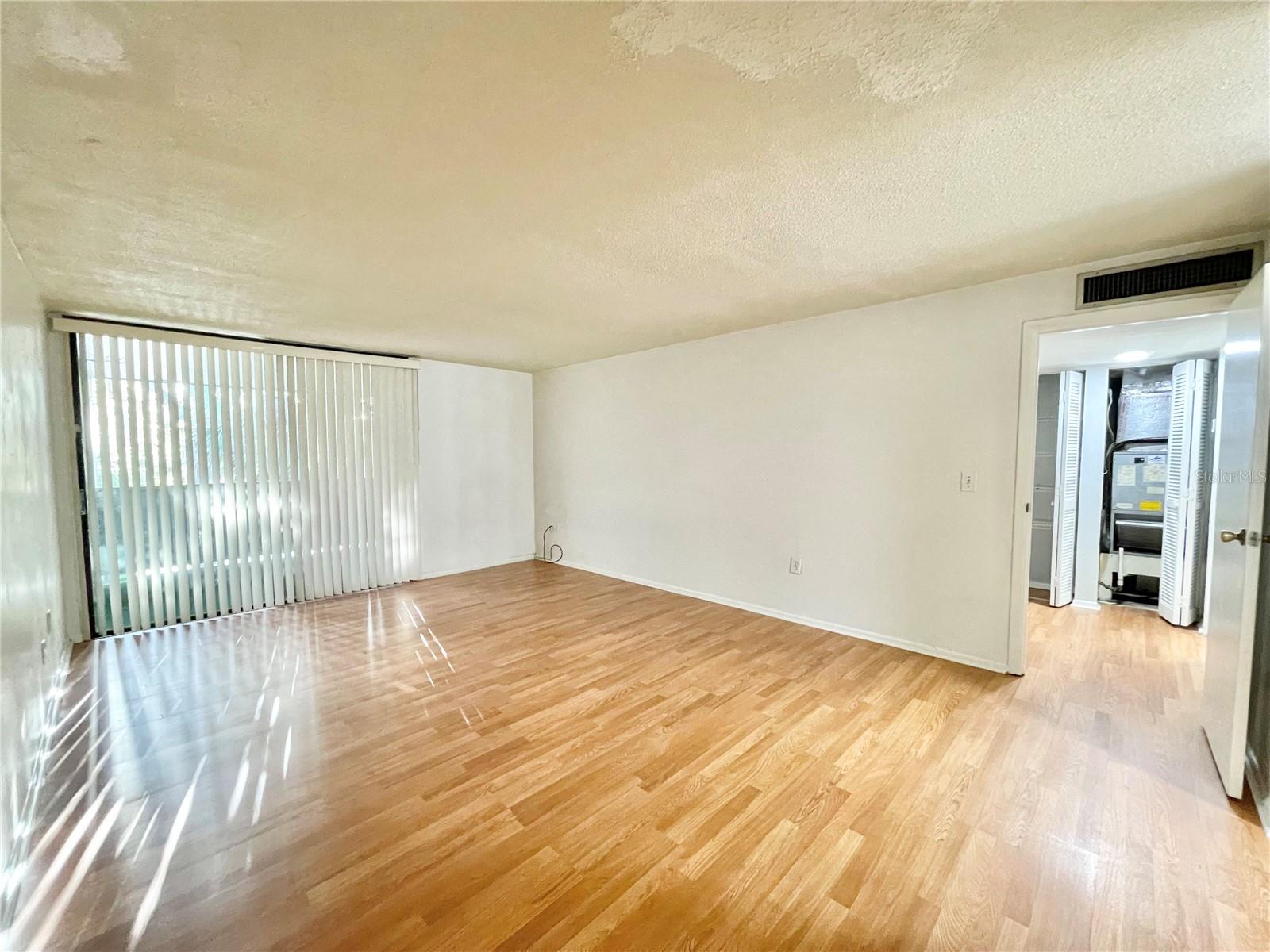 719 Sw 75th St #103 Property Photo 15