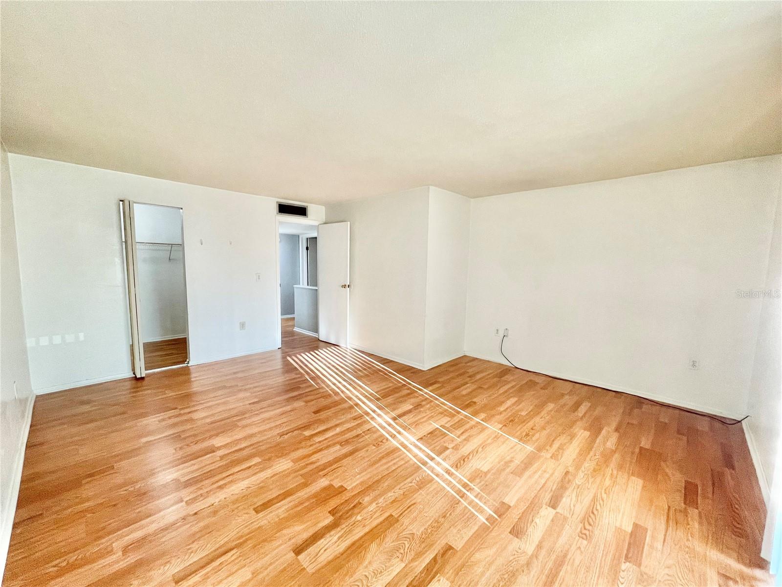 719 Sw 75th St #103 Property Photo 25