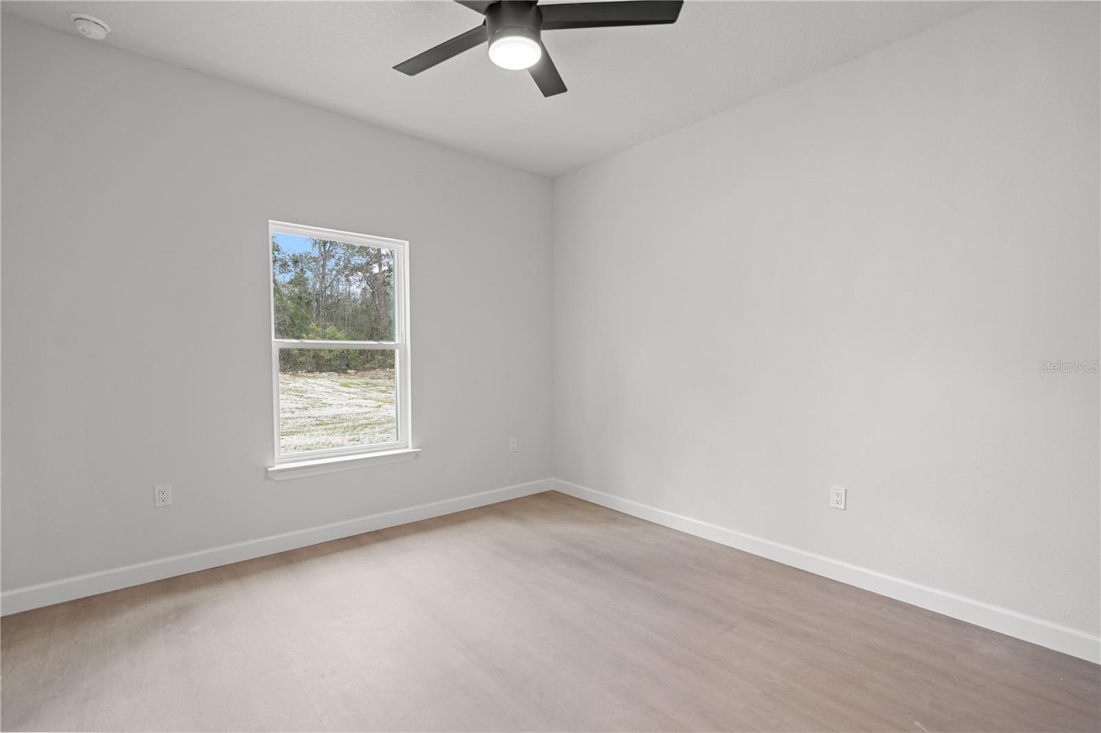 11231 Nw 92nd Ct Property Photo 21