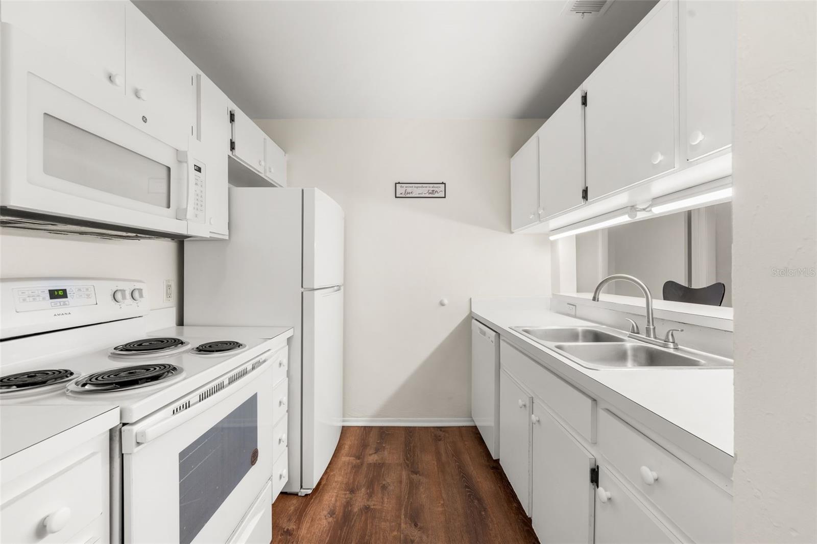 4000 Sw 23rd St #4-303 Property Photo 11