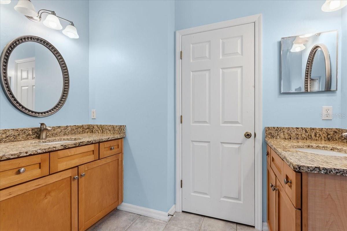 7807 Sw 84th Way Property Photo 19