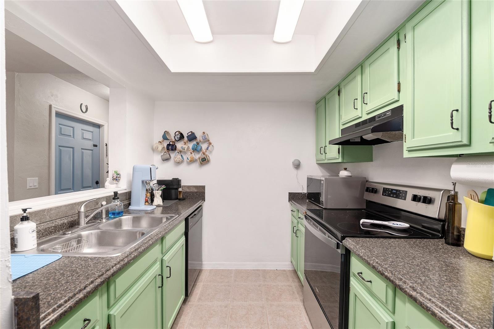 900 Sw 62nd Blvd #d24 Property Photo 16