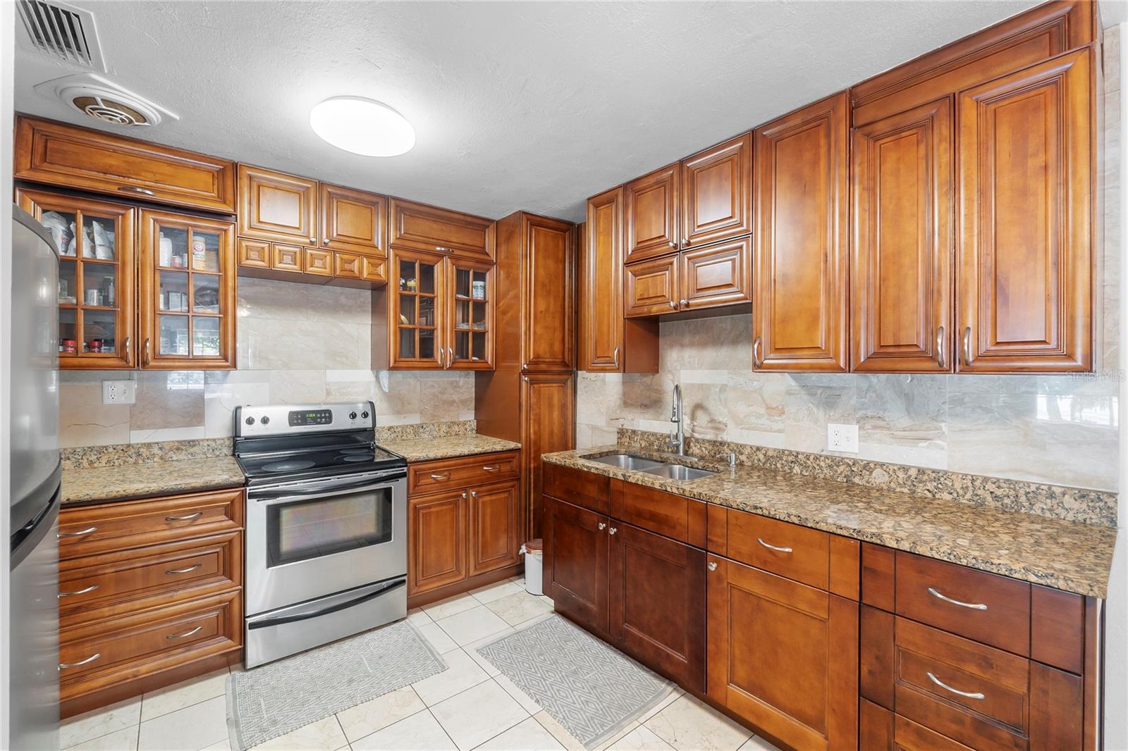 1701 38th Avenue Property Photo 16