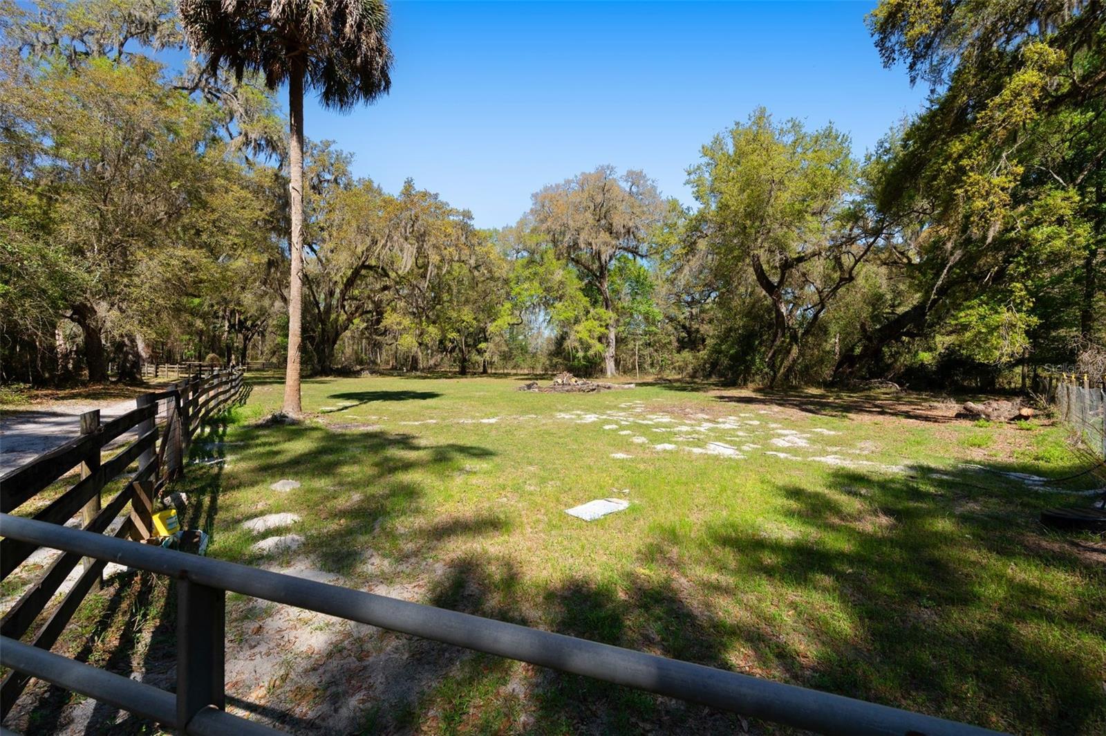 15311 Sw 107th St Property Photo 3
