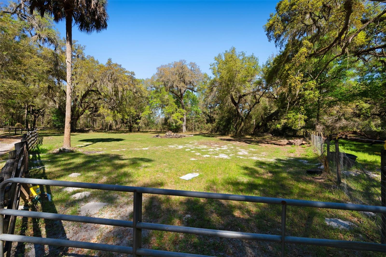 15311 Sw 107th St Property Photo 4