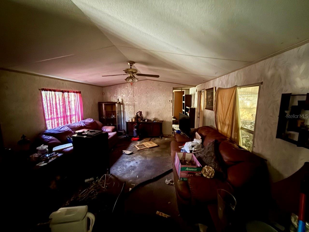 14051 Ne 45th Pl Property Photo 3