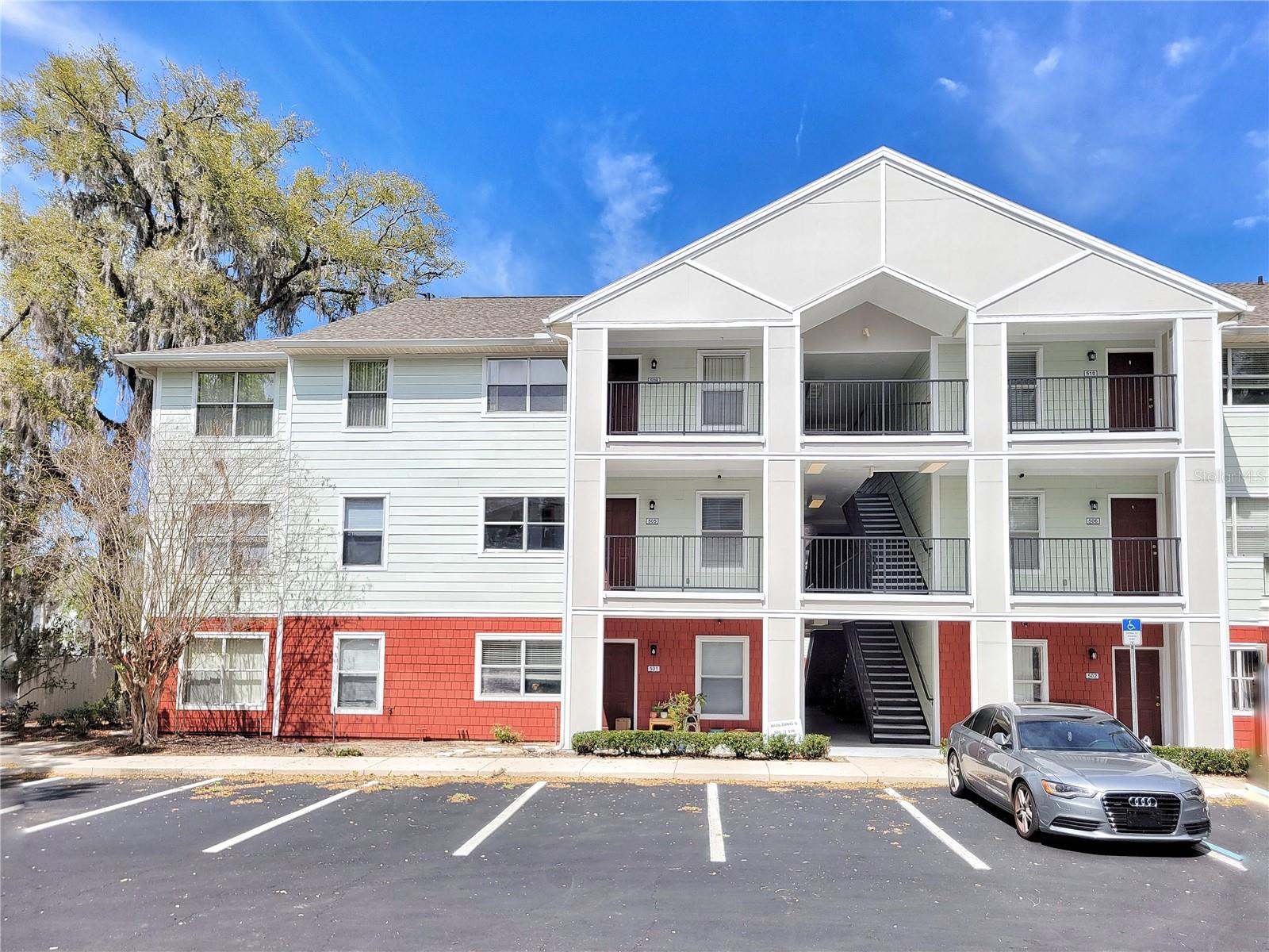 2360 SW ARCHER RD #505
