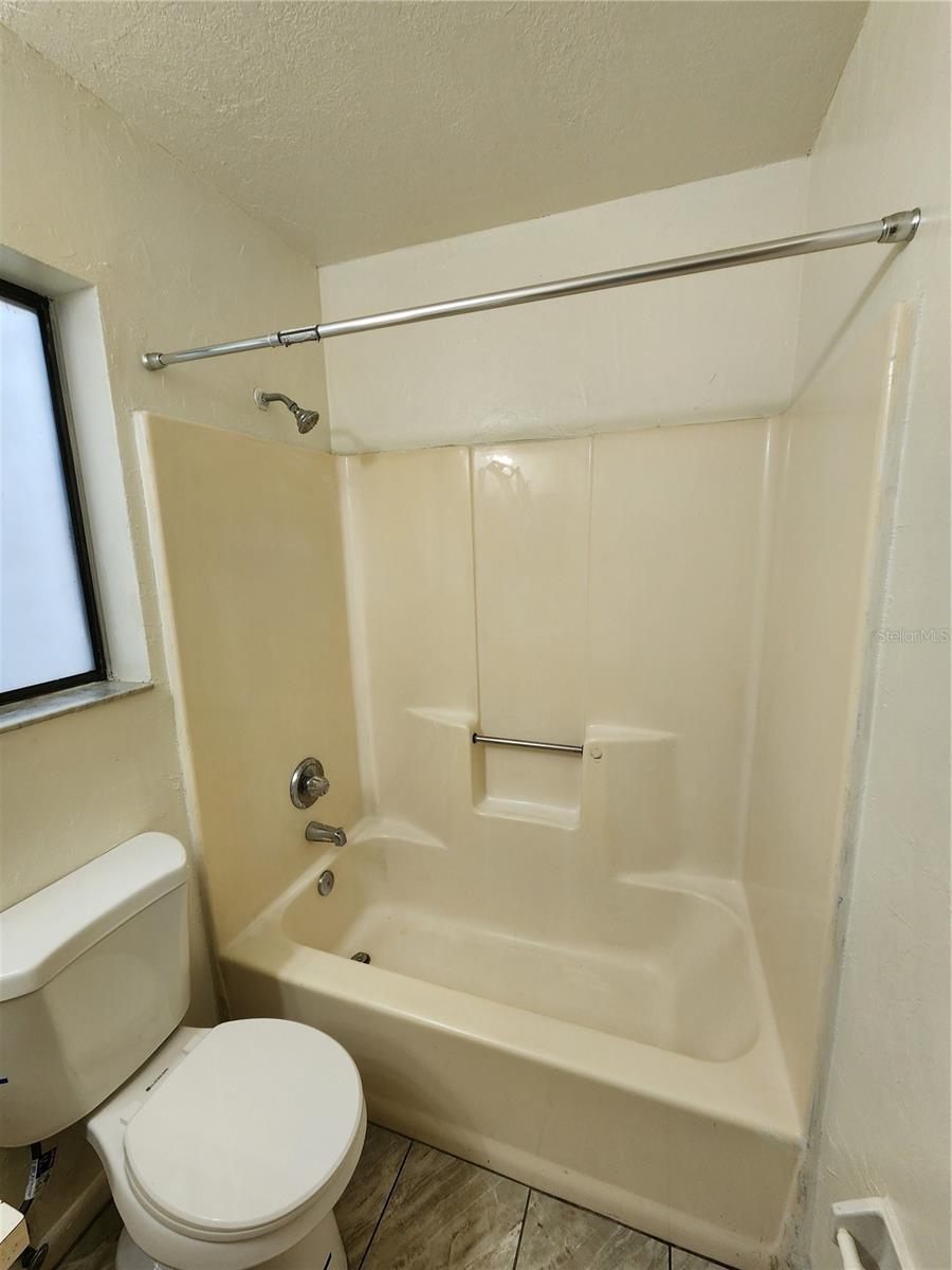 2018 Sw 70th Ter Property Photo 24