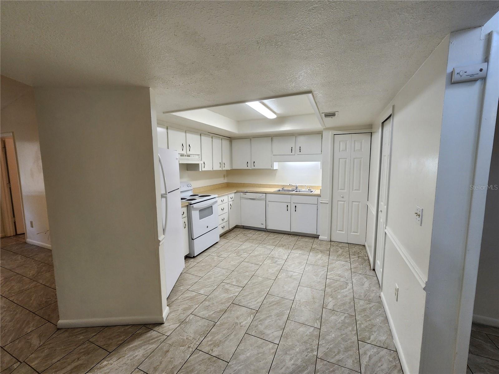2018 Sw 70th Ter Property Photo 27