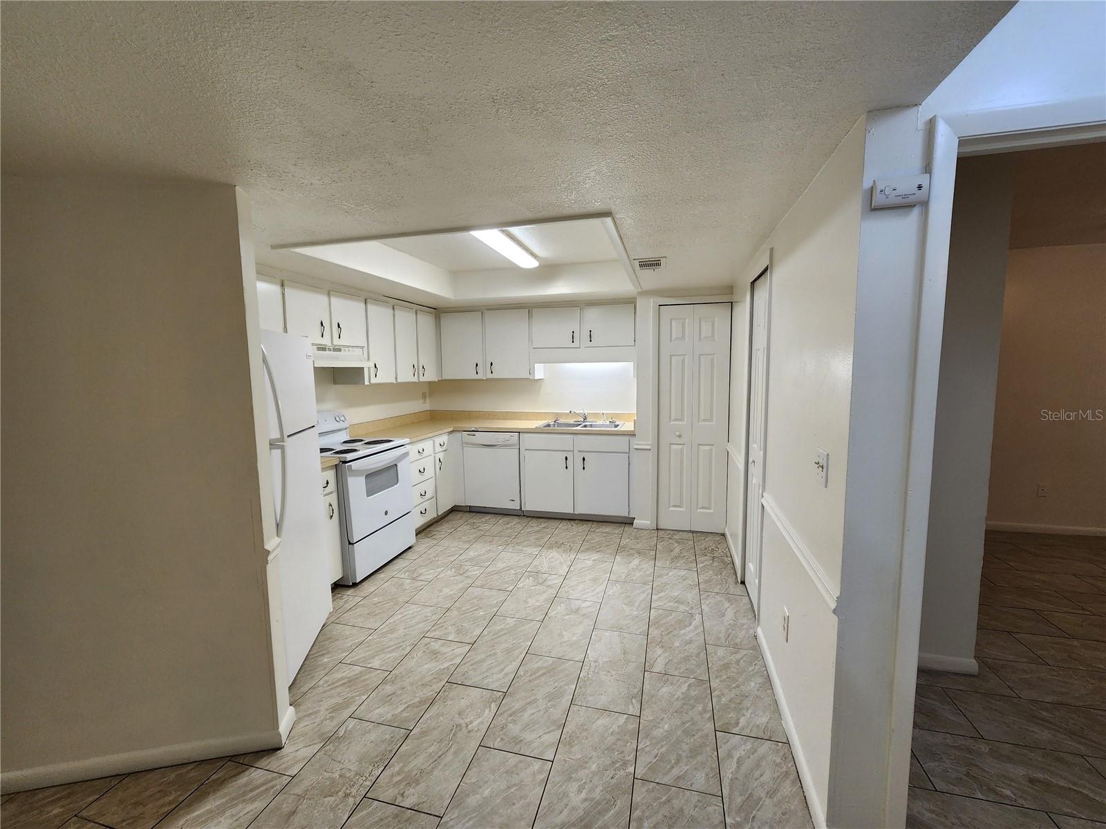 2018 Sw 70th Ter Property Photo 28