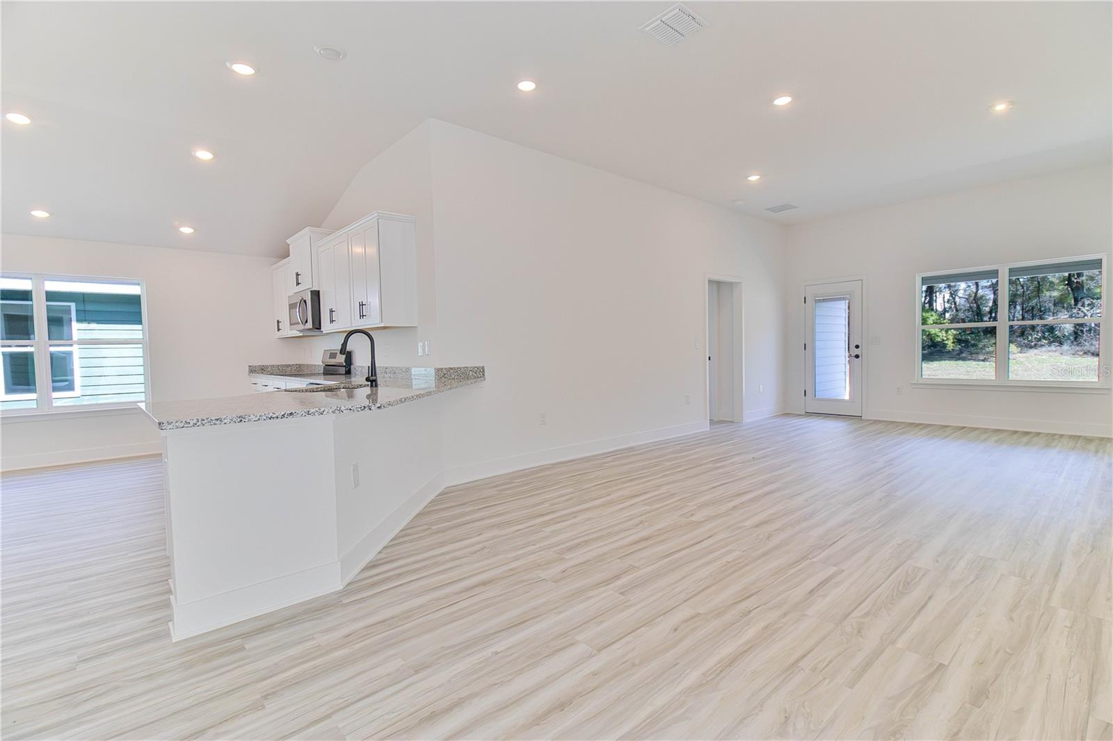 16881 Nw 176th Way Property Photo 15