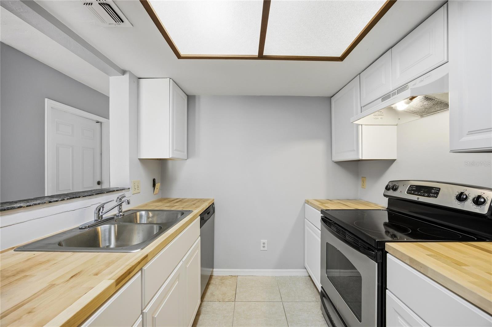 7200 Sw 8th Ave #s119 Property Photo 13