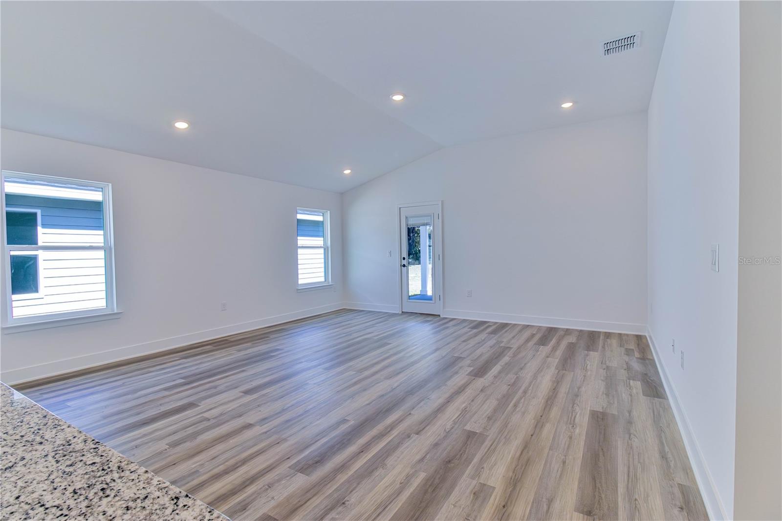 16865 Nw 176th Way Property Photo 12