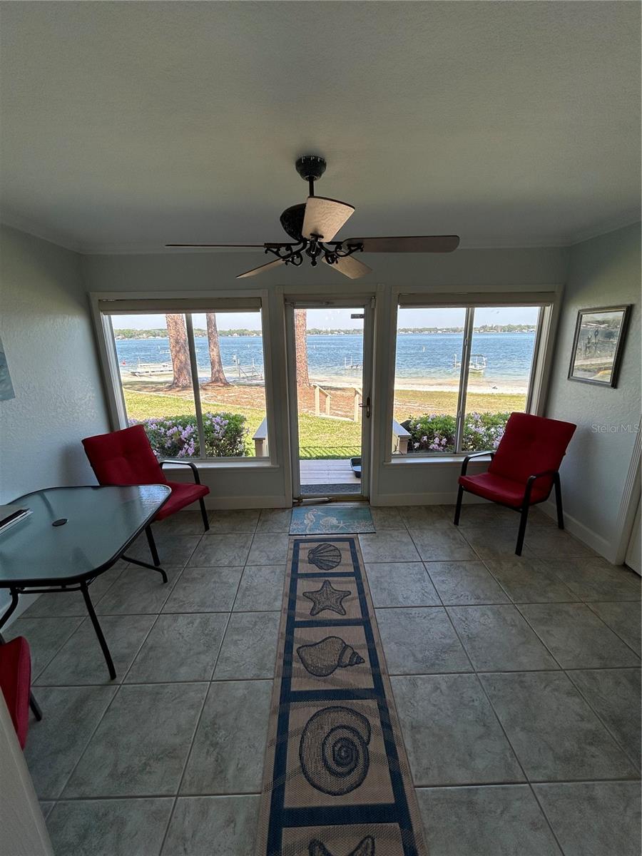 11001 Se Sunset Harbor Rd #a04 Property Photo 14