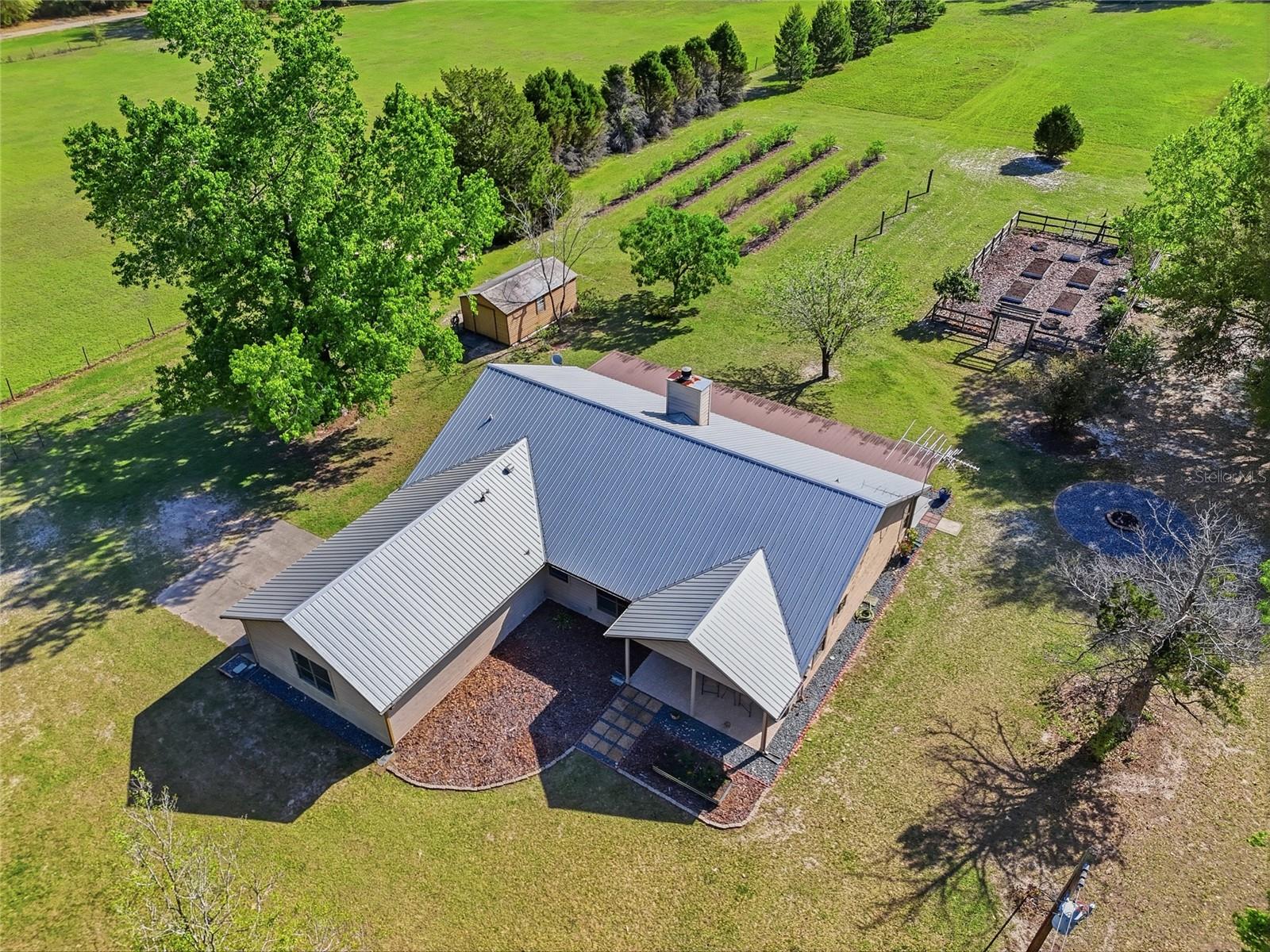 15223 Nw State Road 45 Property Photo 1