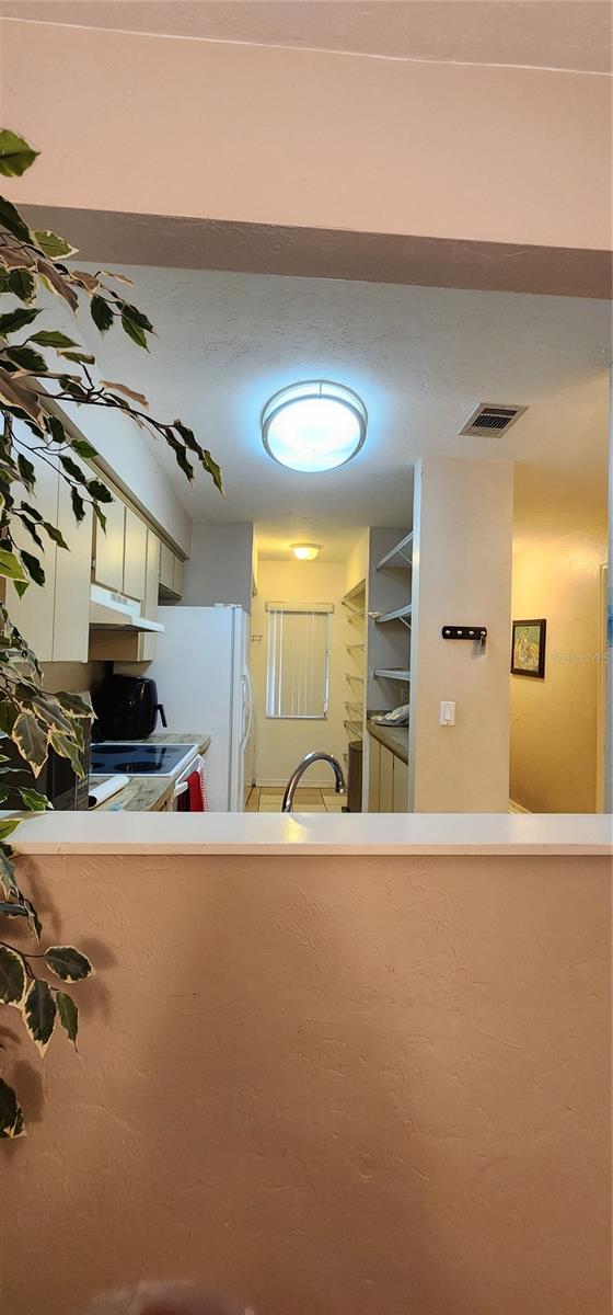 3404 Nw 52nd Ter Property Photo 10