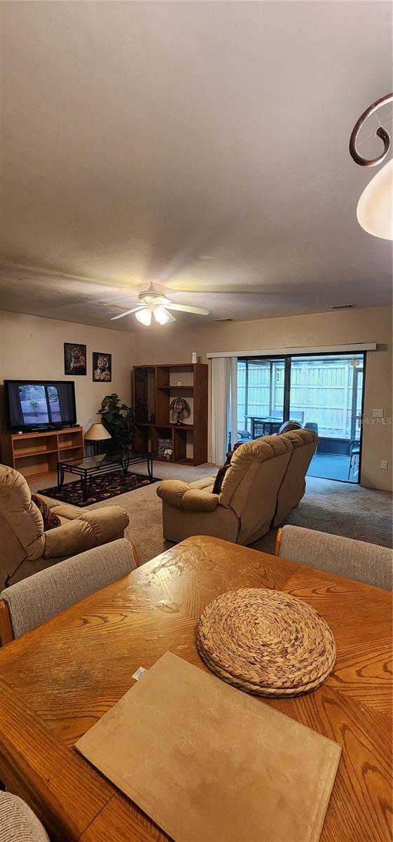 3404 Nw 52nd Ter Property Photo 11