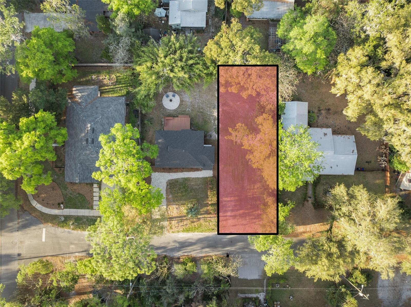 Ne 7th Pl Property Photo 2