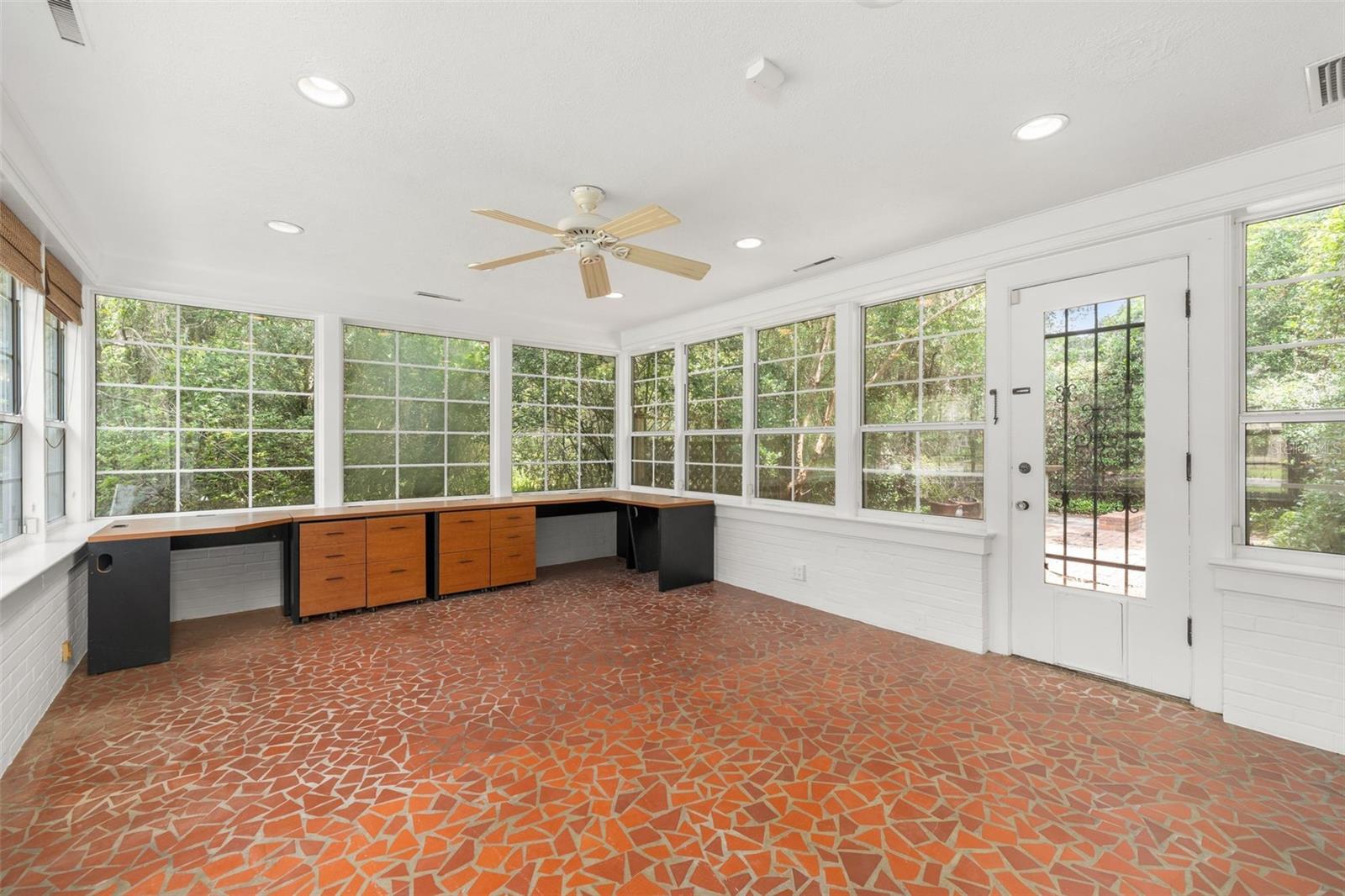 717 Ne Boulevard Property Photo 17