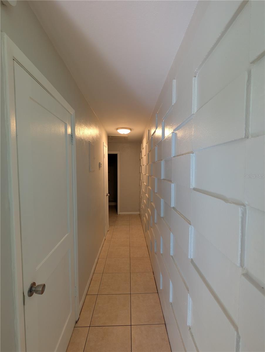 805 Nw 40th Ave Property Photo 9