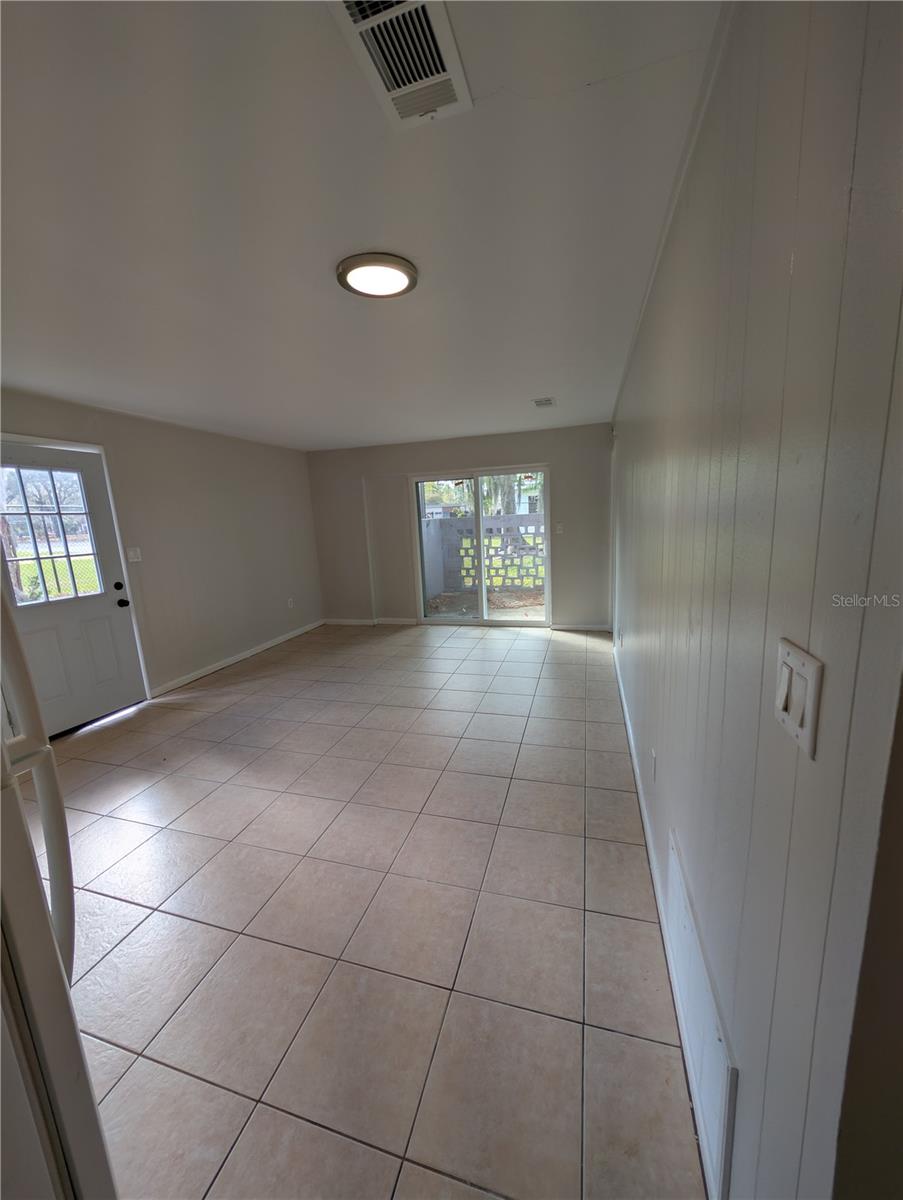805 Nw 40th Ave Property Photo 14