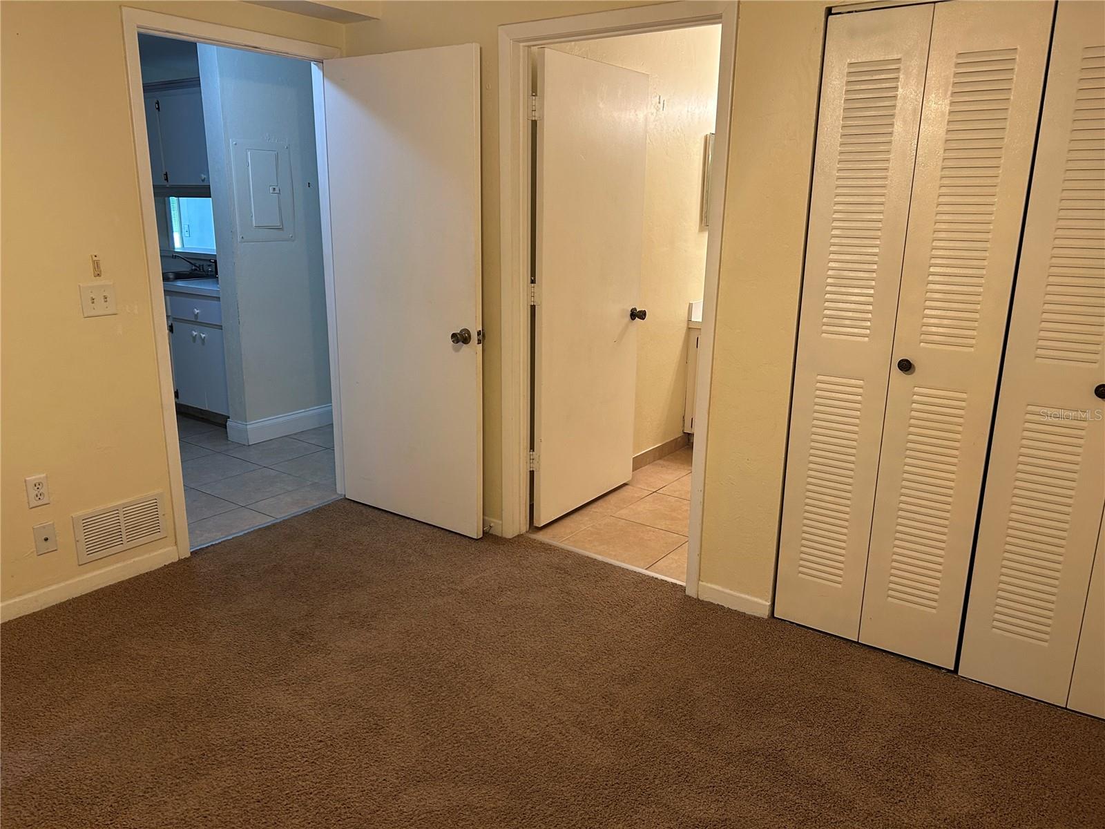 3800 Sw 20th Ave #501 Property Photo 7