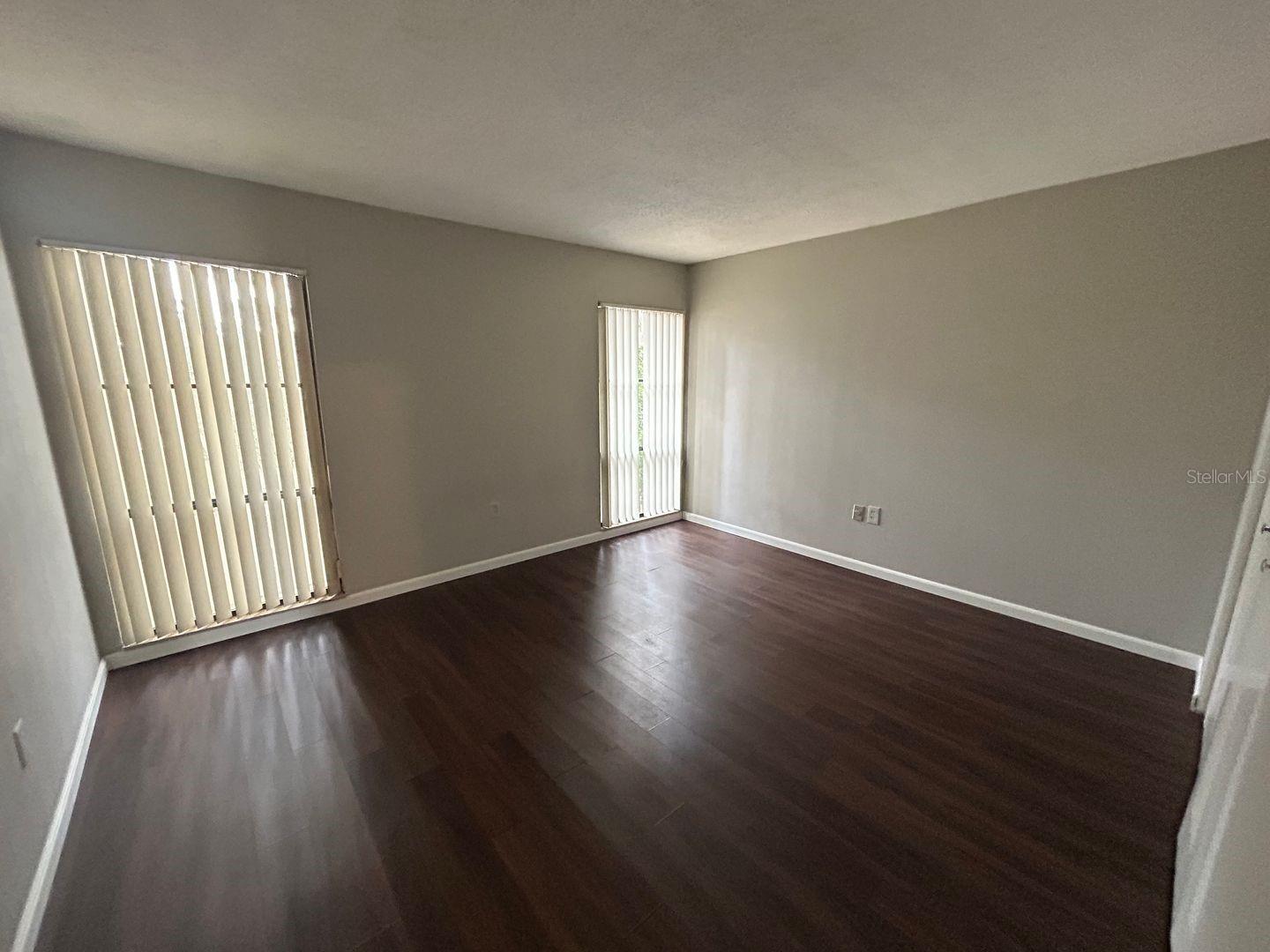 2811 Sw Archer Rd #c-18 Property Photo 12