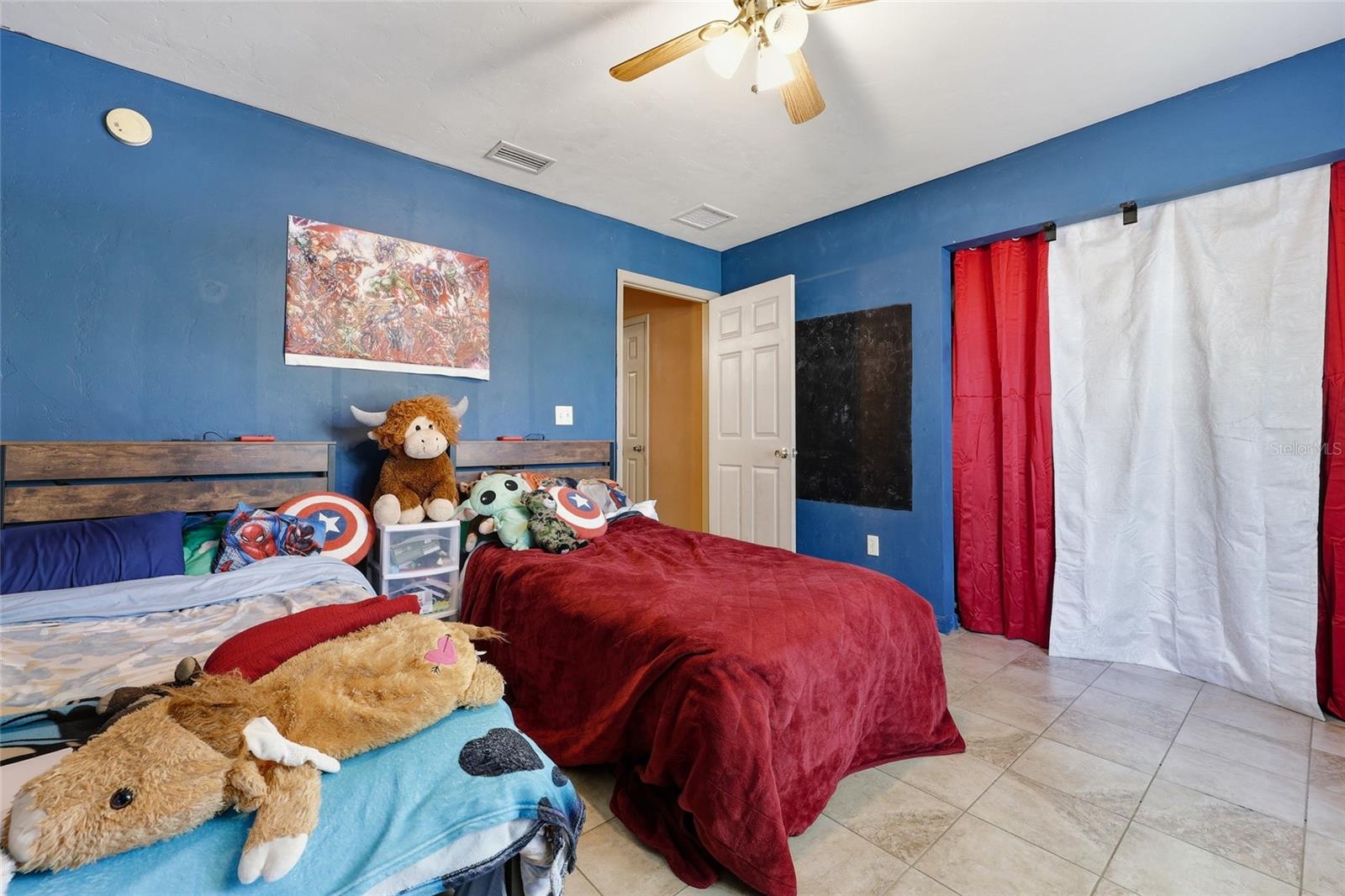 347 Ashley St Property Photo 19