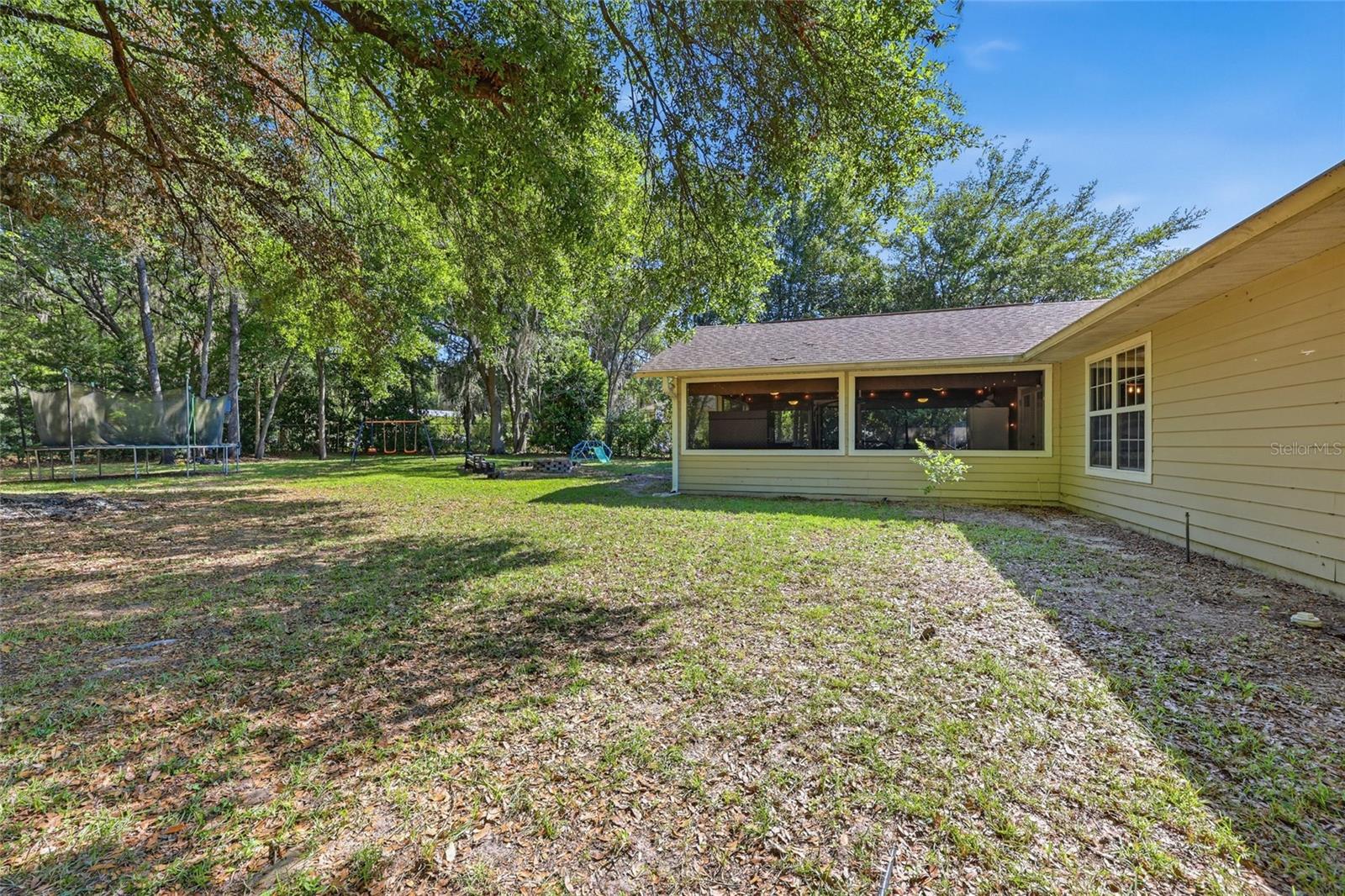 347 Ashley St Property Photo 25