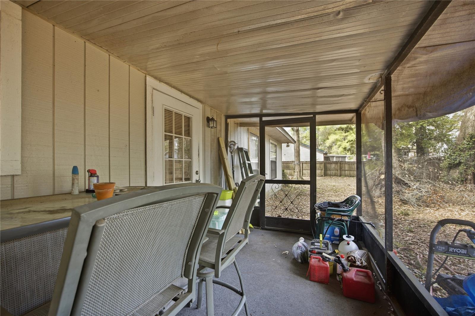 7212 Sw 18th Pl Property Photo 23