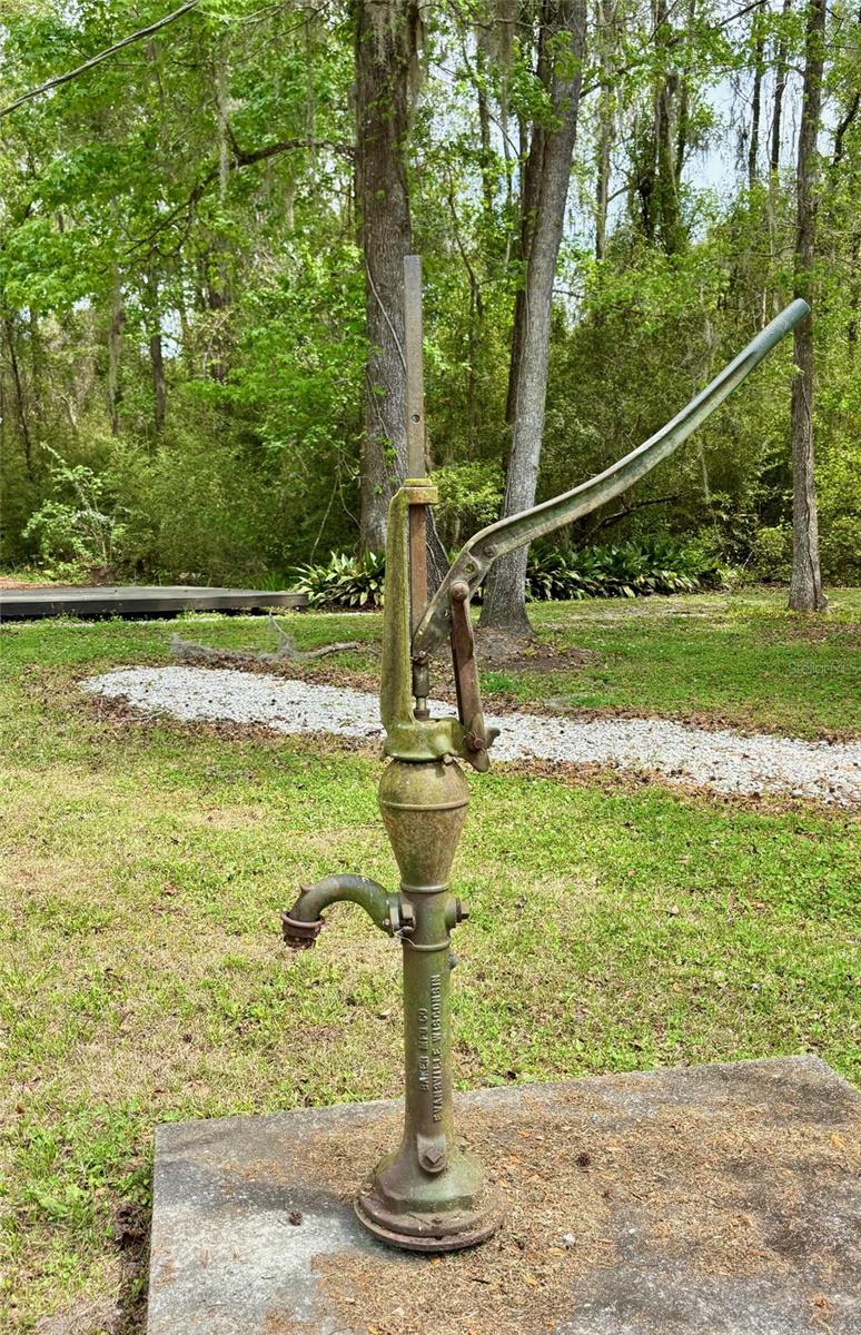 18917 Nw County Road 239 Property Photo 54
