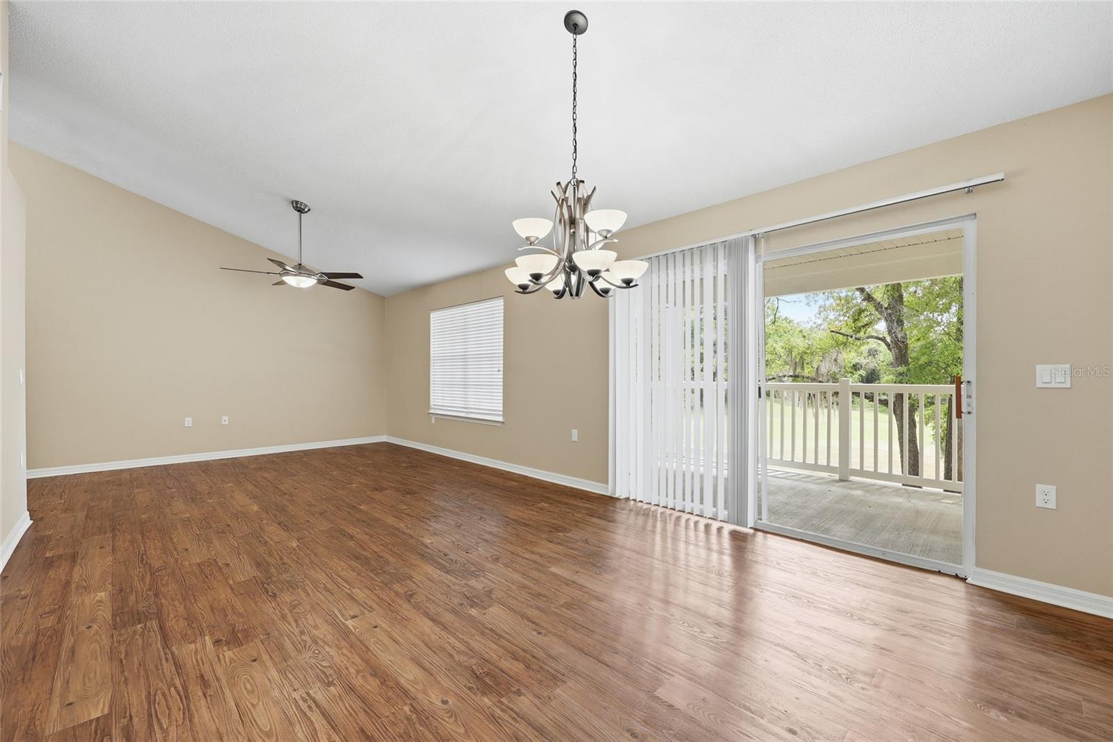 10000 Sw 52nd Ave #b6 Property Photo 6