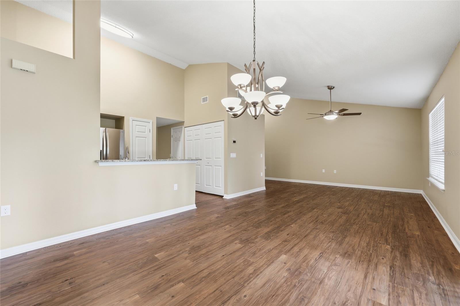 10000 Sw 52nd Ave #b6 Property Photo 8