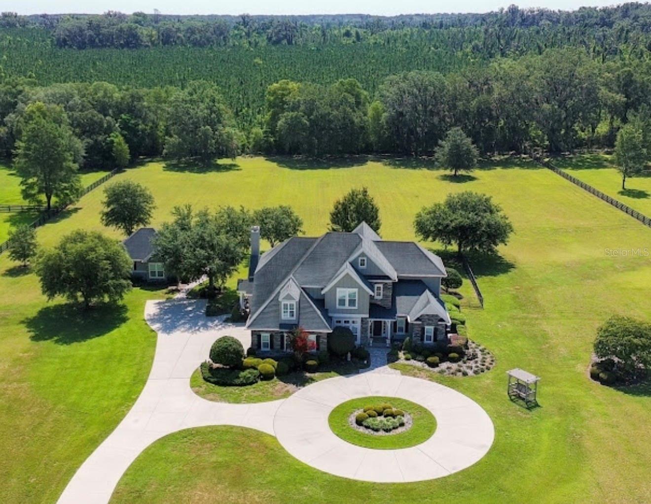 10401 NW 153RD TER
