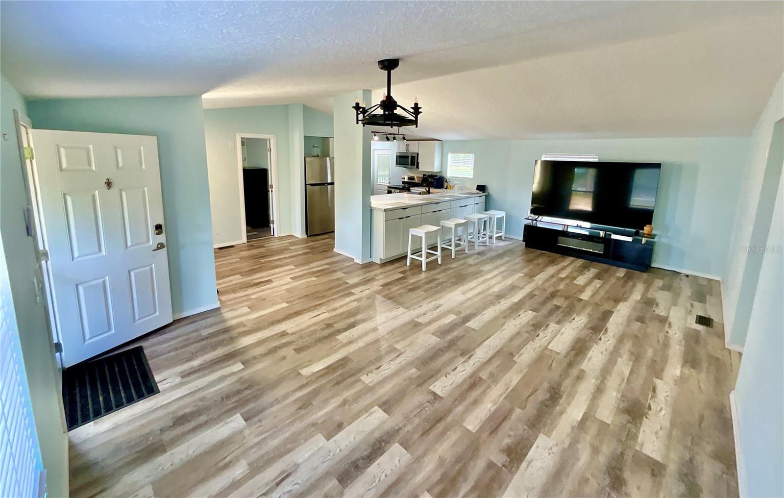 175 Whirlwind Loop Property Photo 5