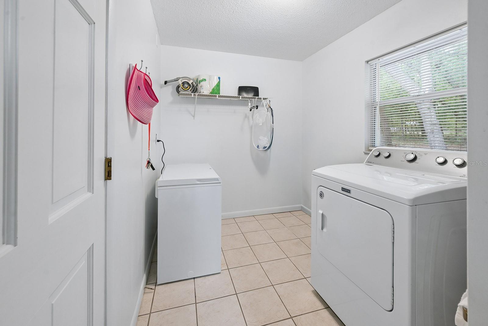 102 Swans Nest Cir Property Photo 15