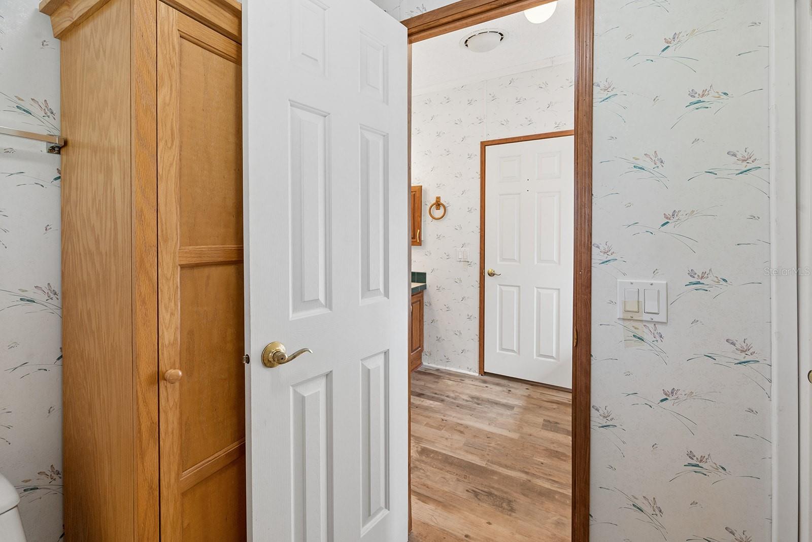 11201 Sw 49th Ter Property Photo 24