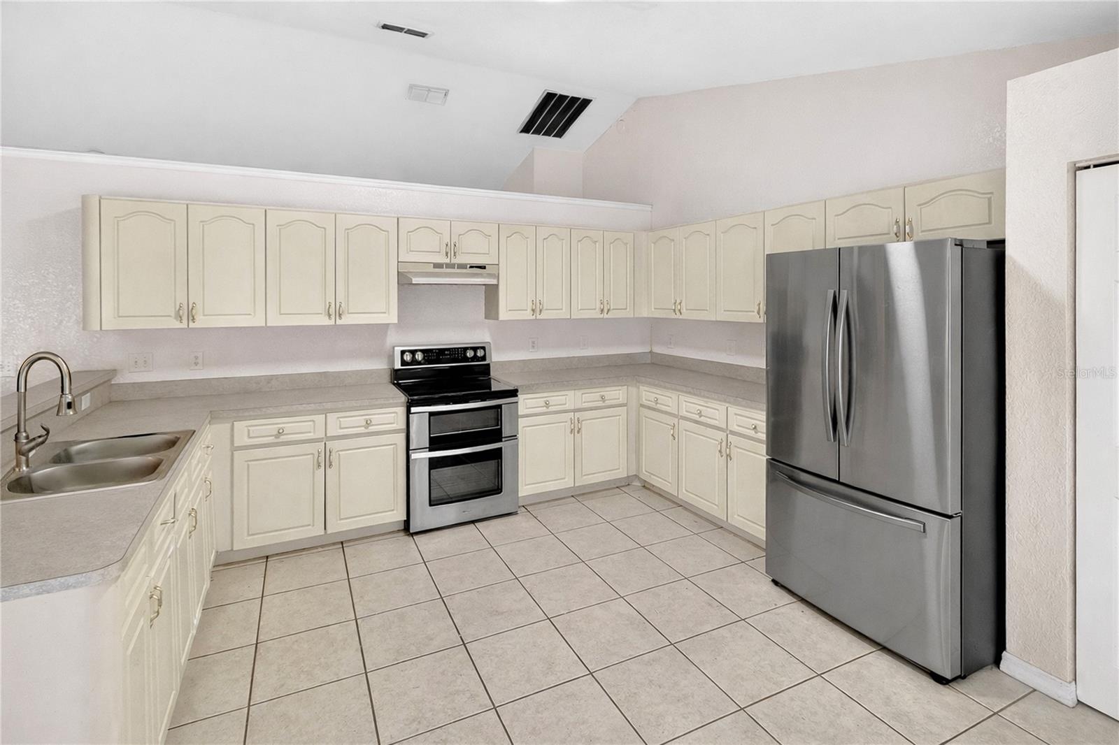 5143 Sw 155th Loop Property Photo 24