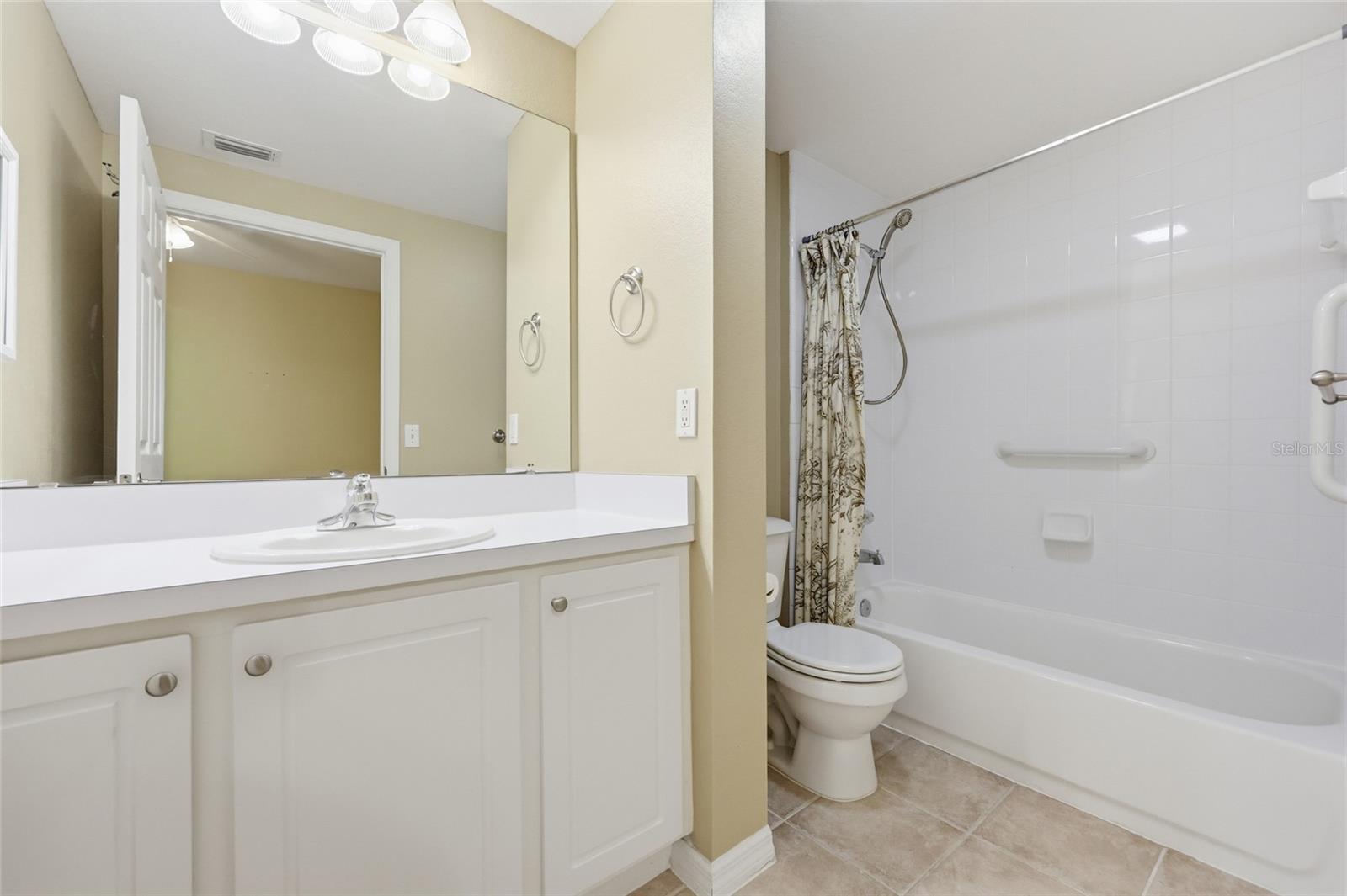 9172 Sw 52nd Rd #103 Property Photo 14