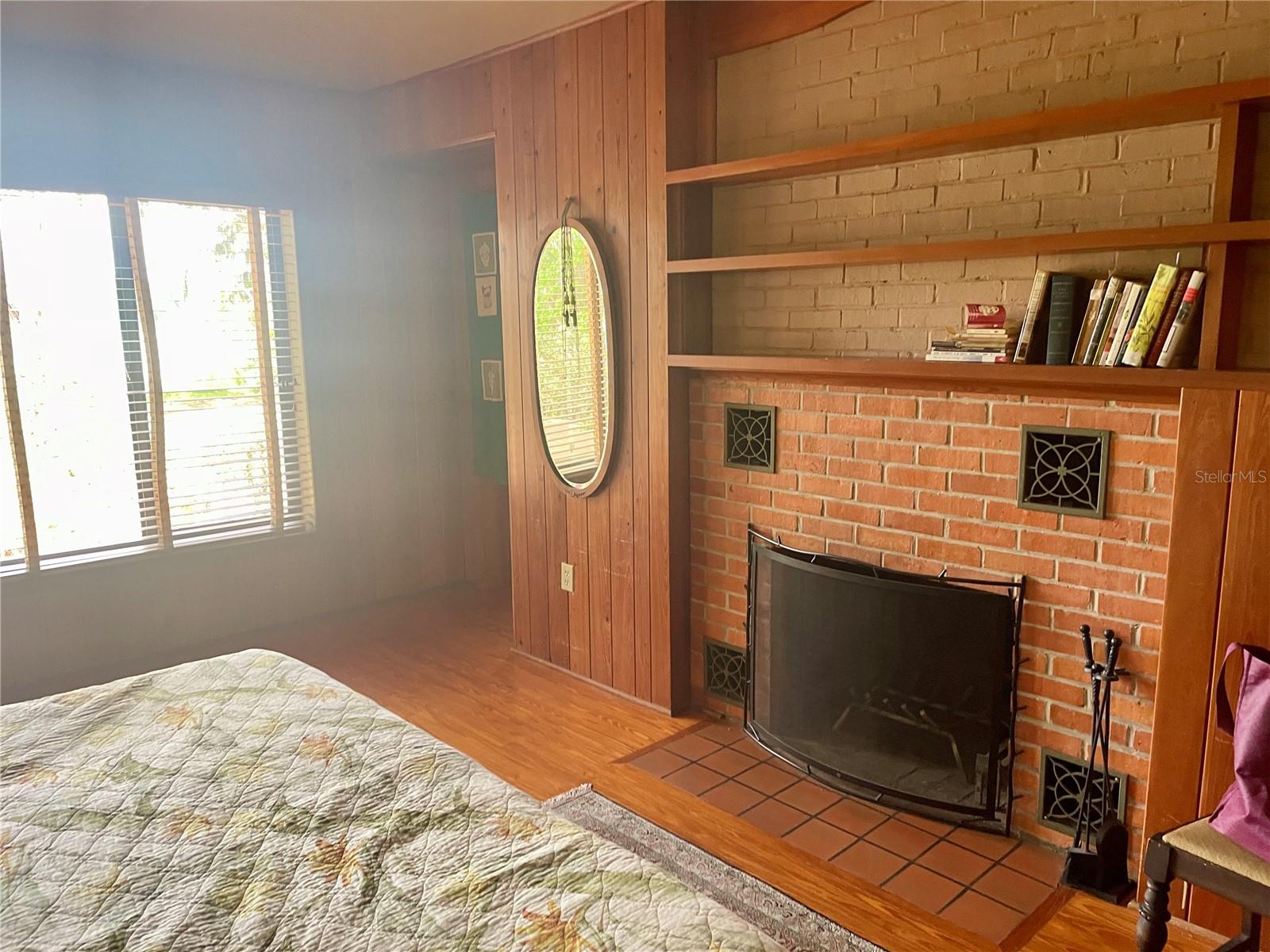 1800 Sw 35th Pl Property Photo 13