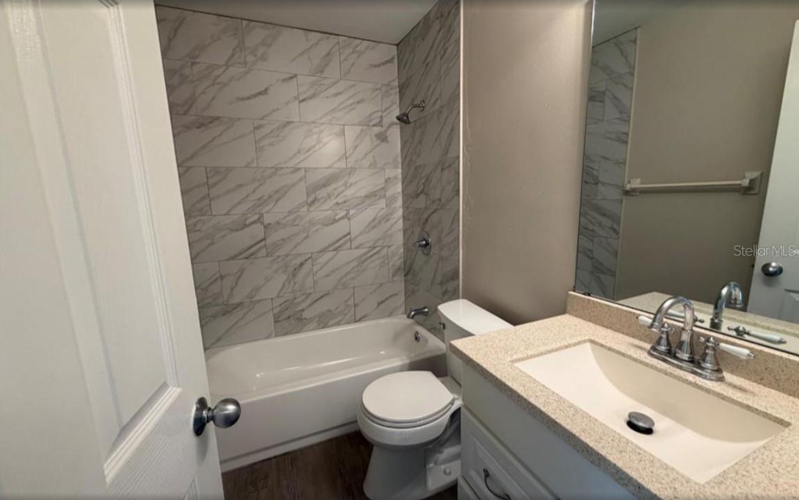 1718 Sw 69 Ter Property Photo 8