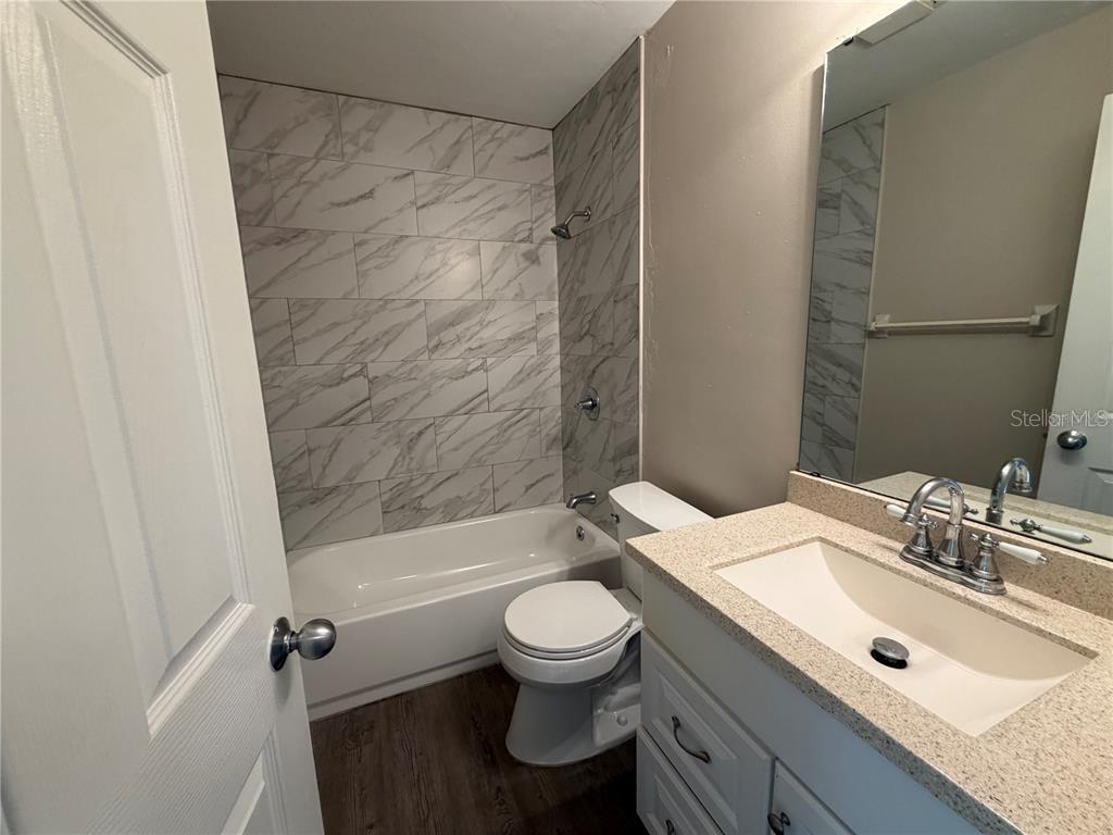 1718 Sw 69 Ter Property Photo 9