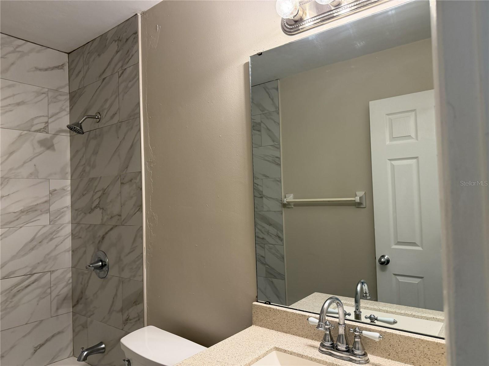 1718 Sw 69 Ter Property Photo 20