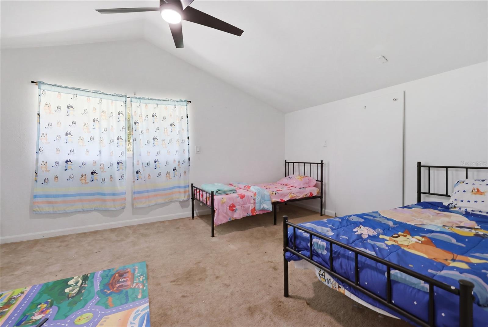 401 Se Falcon Rd Property Photo 39